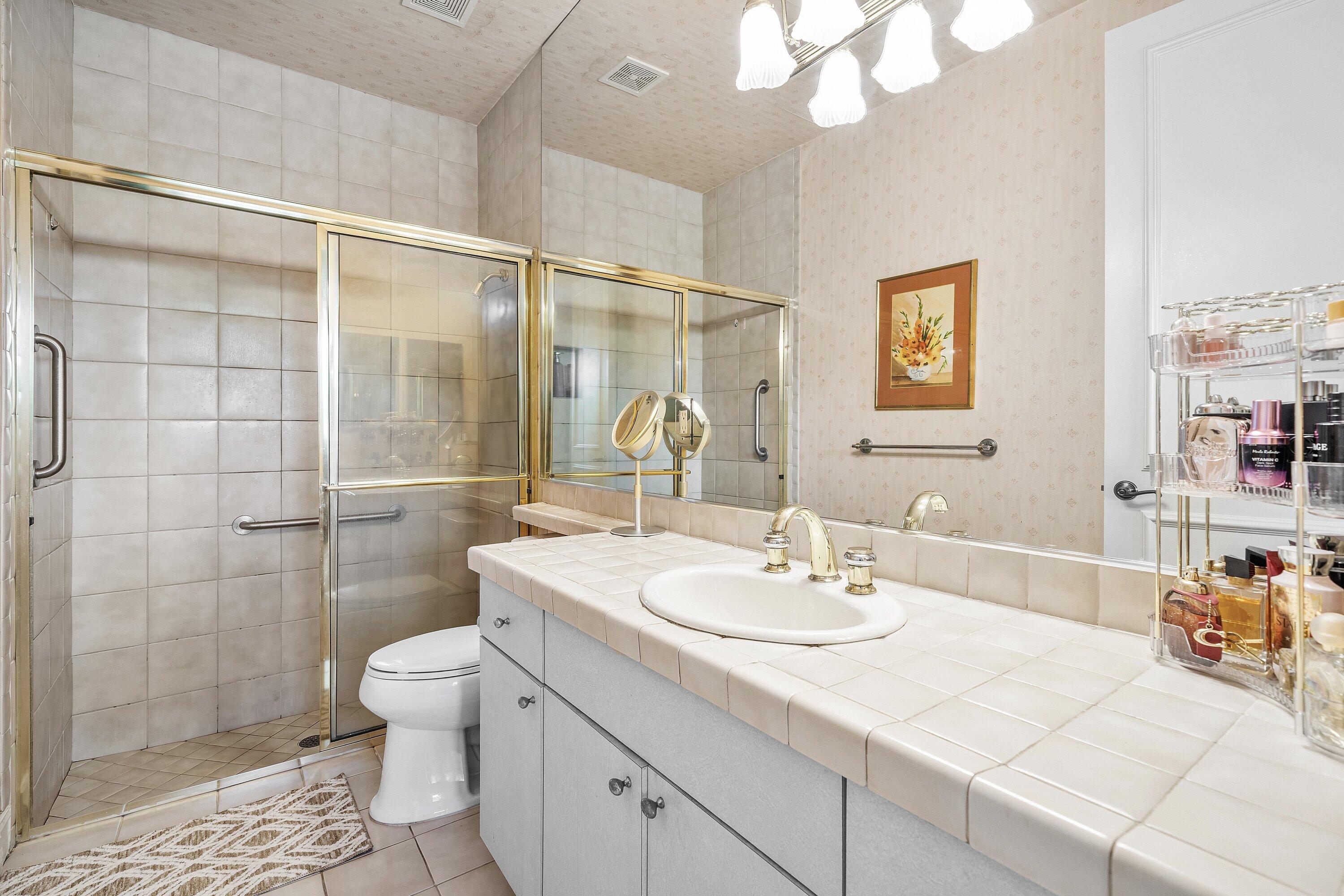 BOCAIRE COUNTRY CLUB - Residential