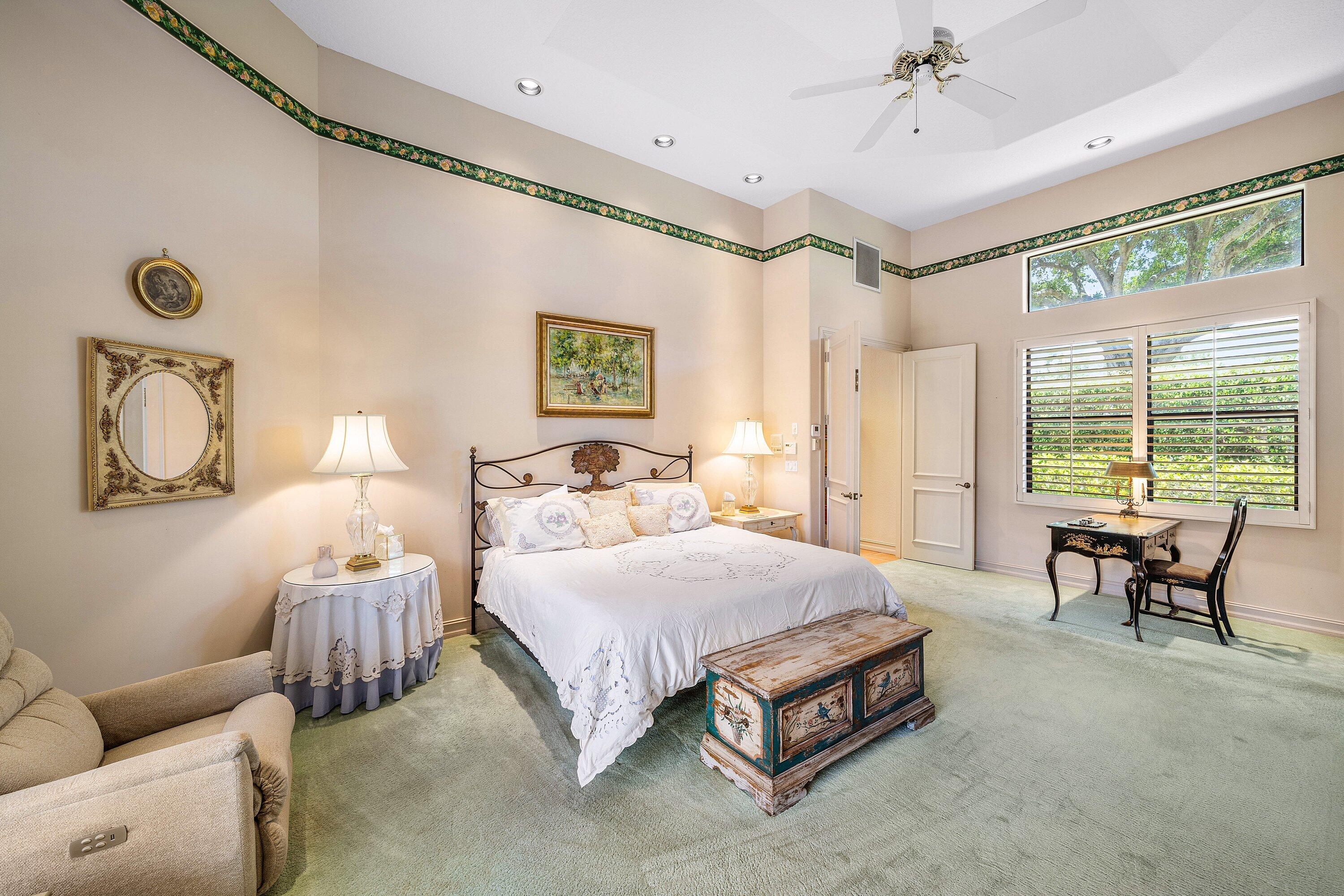 BOCAIRE COUNTRY CLUB - Residential