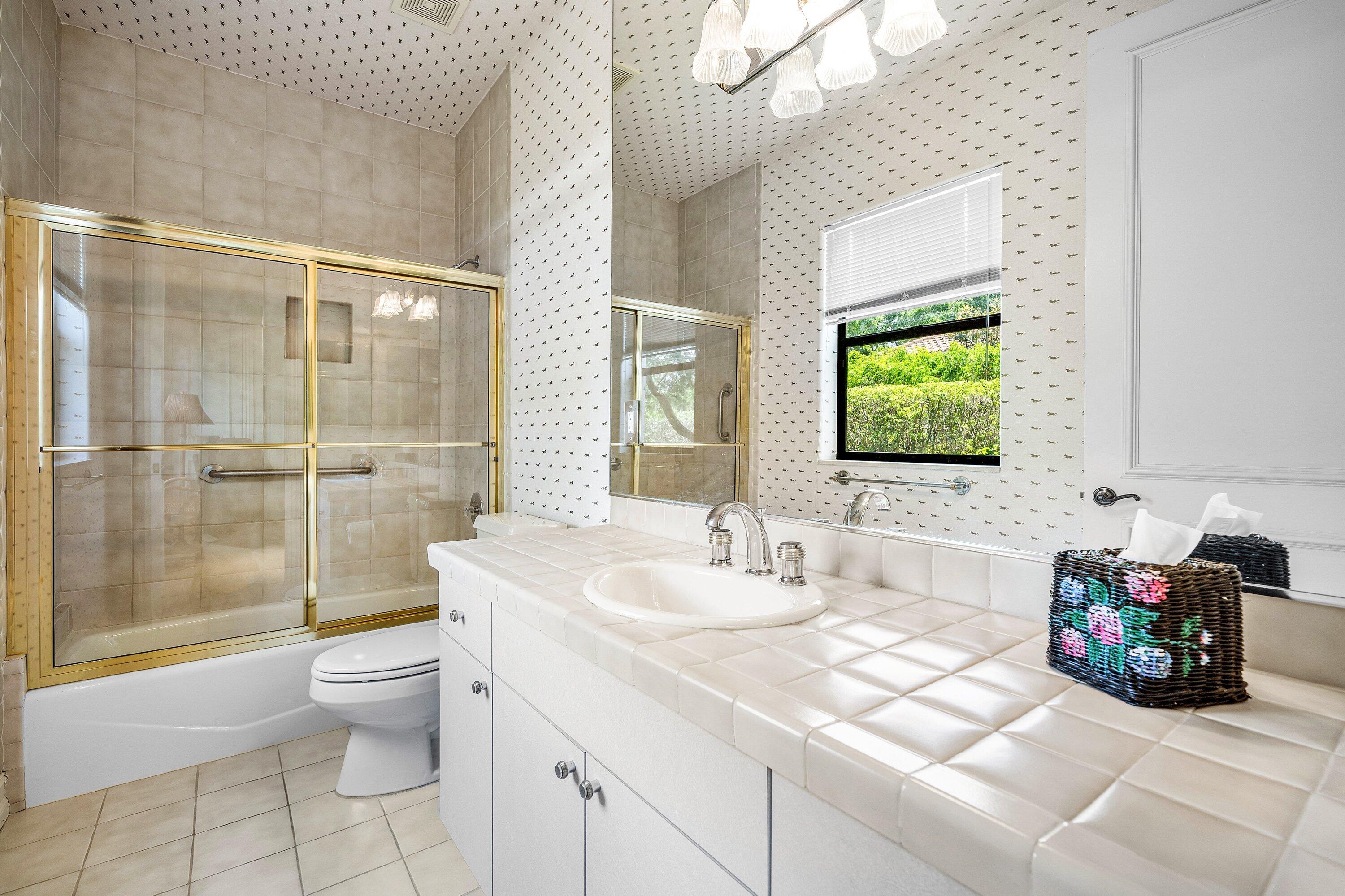 BOCAIRE COUNTRY CLUB - Residential