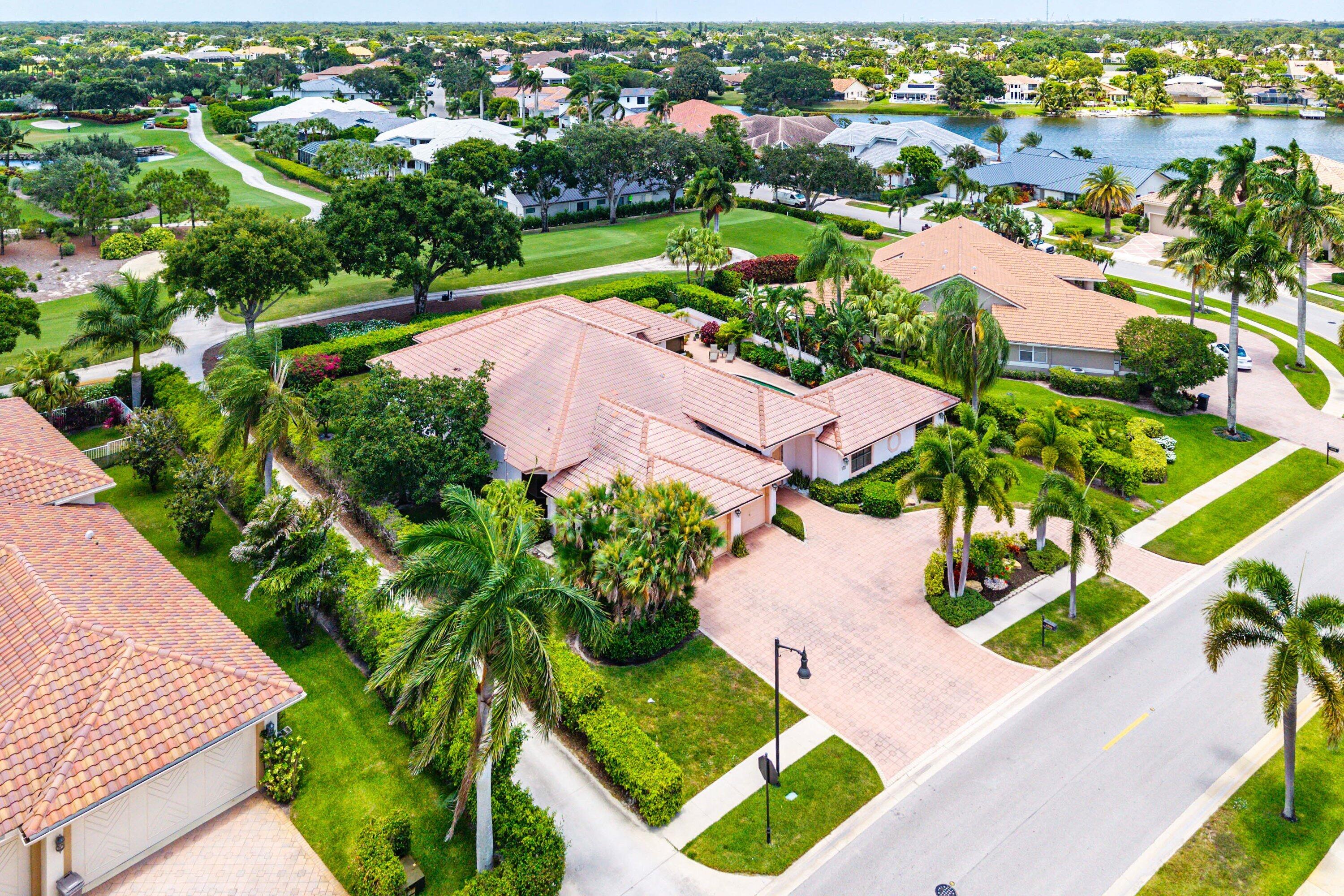 BOCAIRE COUNTRY CLUB - Residential