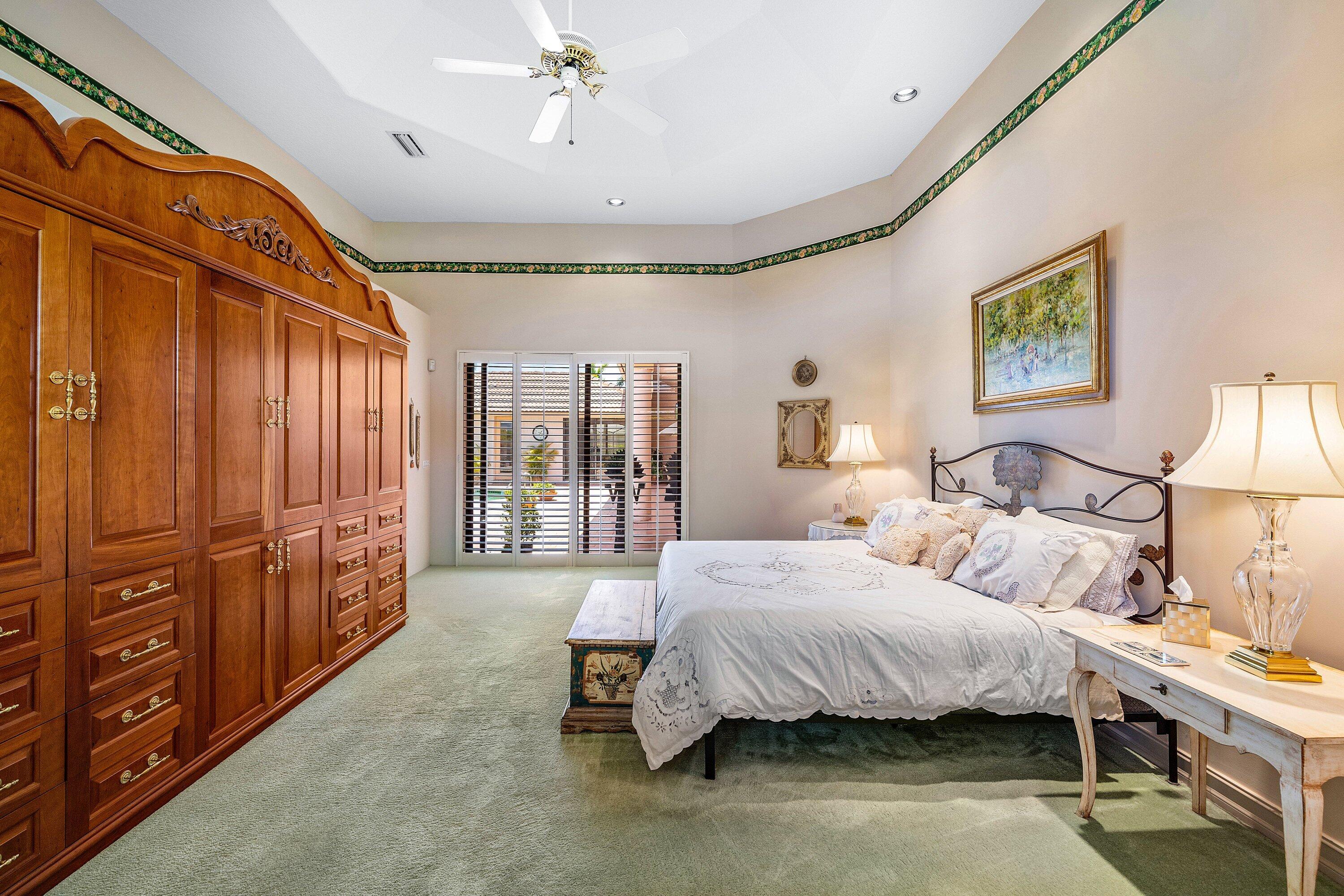BOCAIRE COUNTRY CLUB - Residential