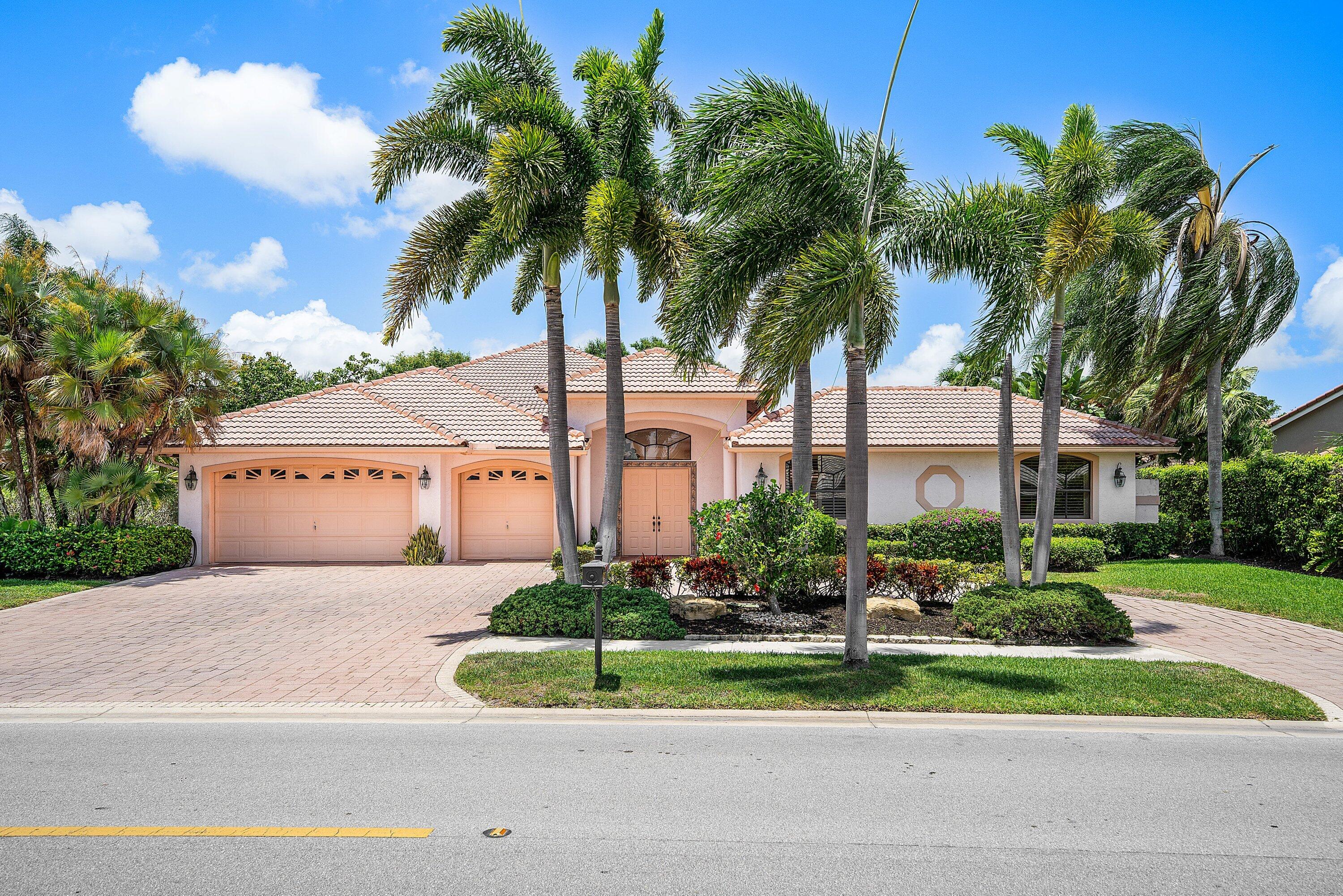 BOCAIRE COUNTRY CLUB - Residential