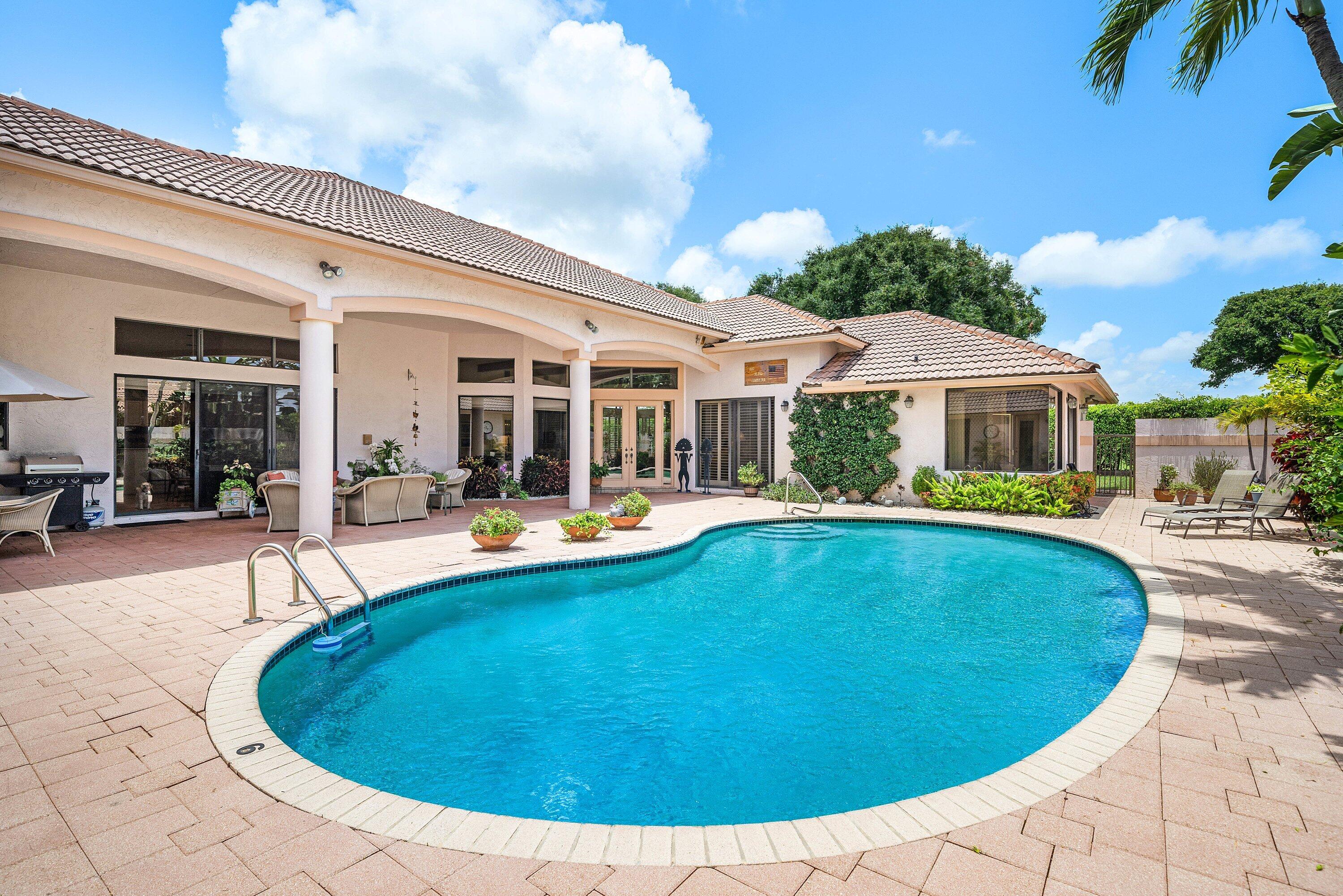BOCAIRE COUNTRY CLUB - Residential