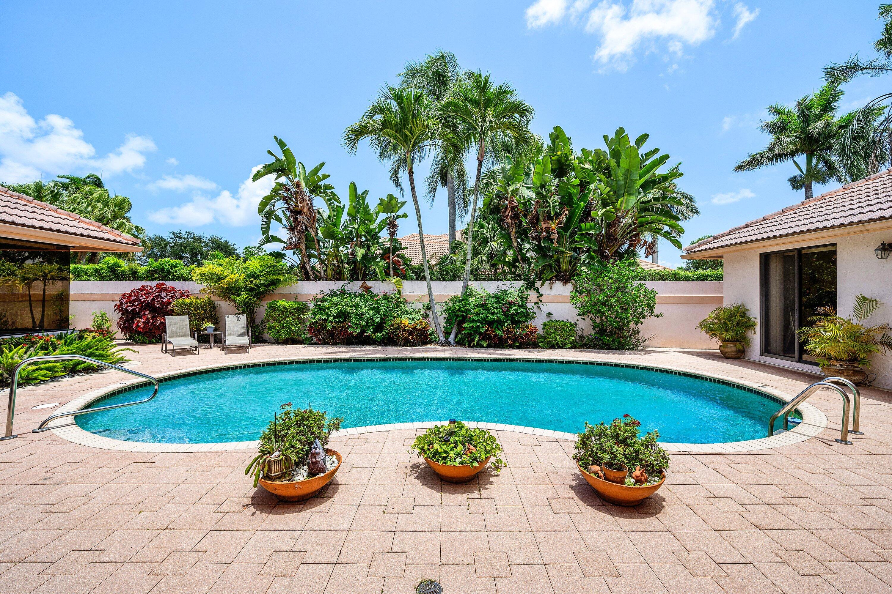 BOCAIRE COUNTRY CLUB - Residential