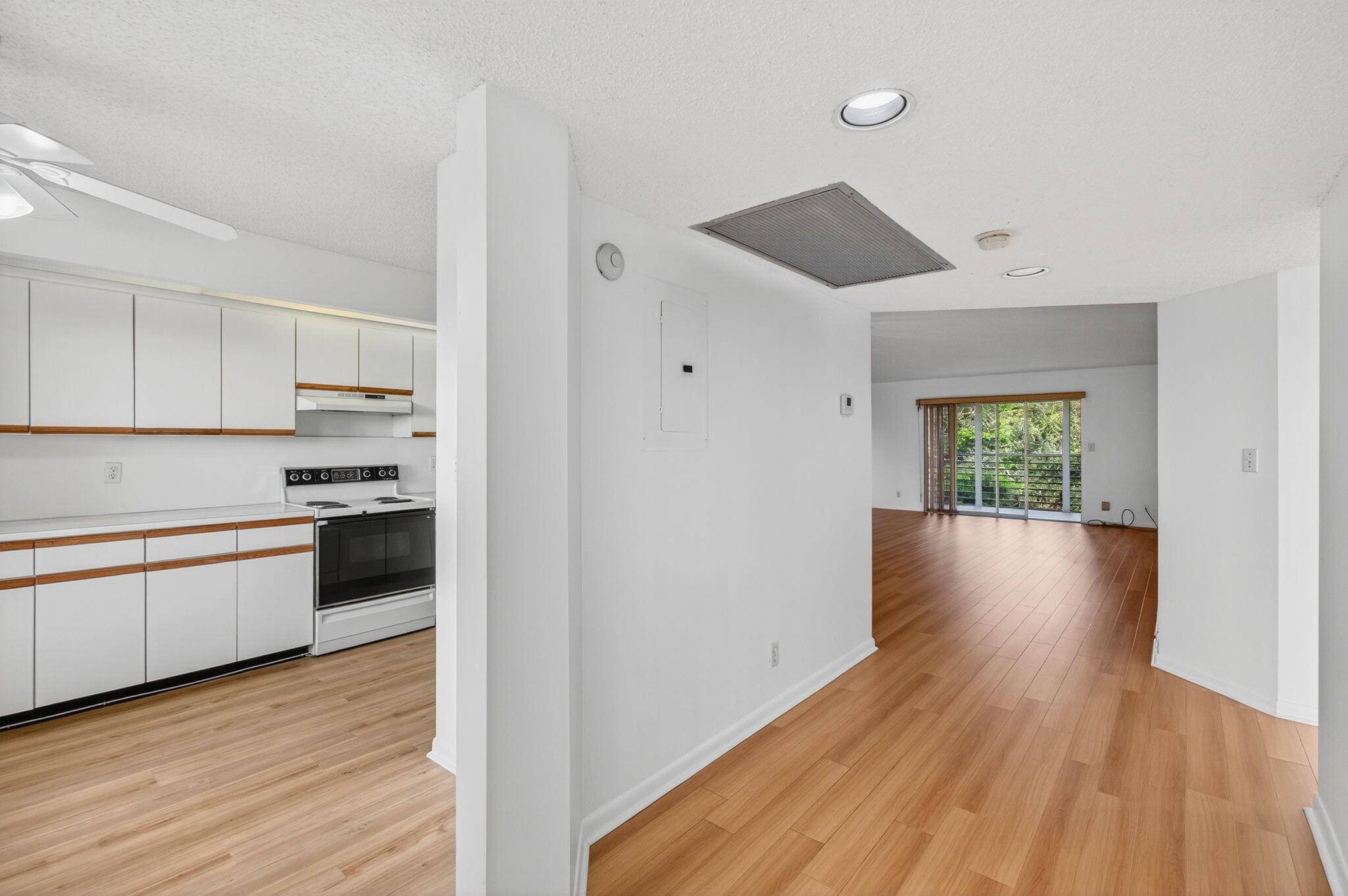 CAYMAN VILLAGE A CONDO - Residential Lease