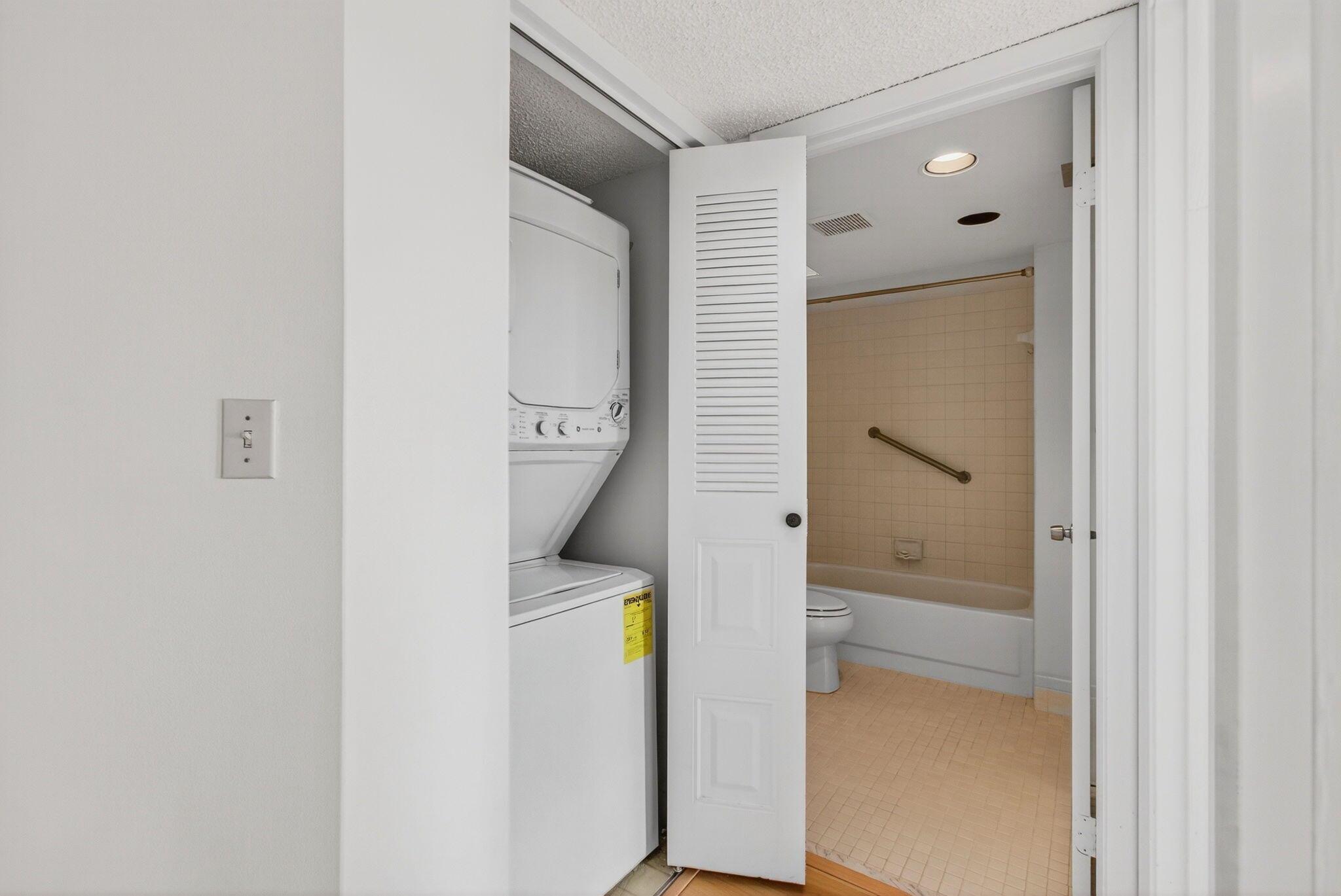 CAYMAN VILLAGE A CONDO - Residential Lease