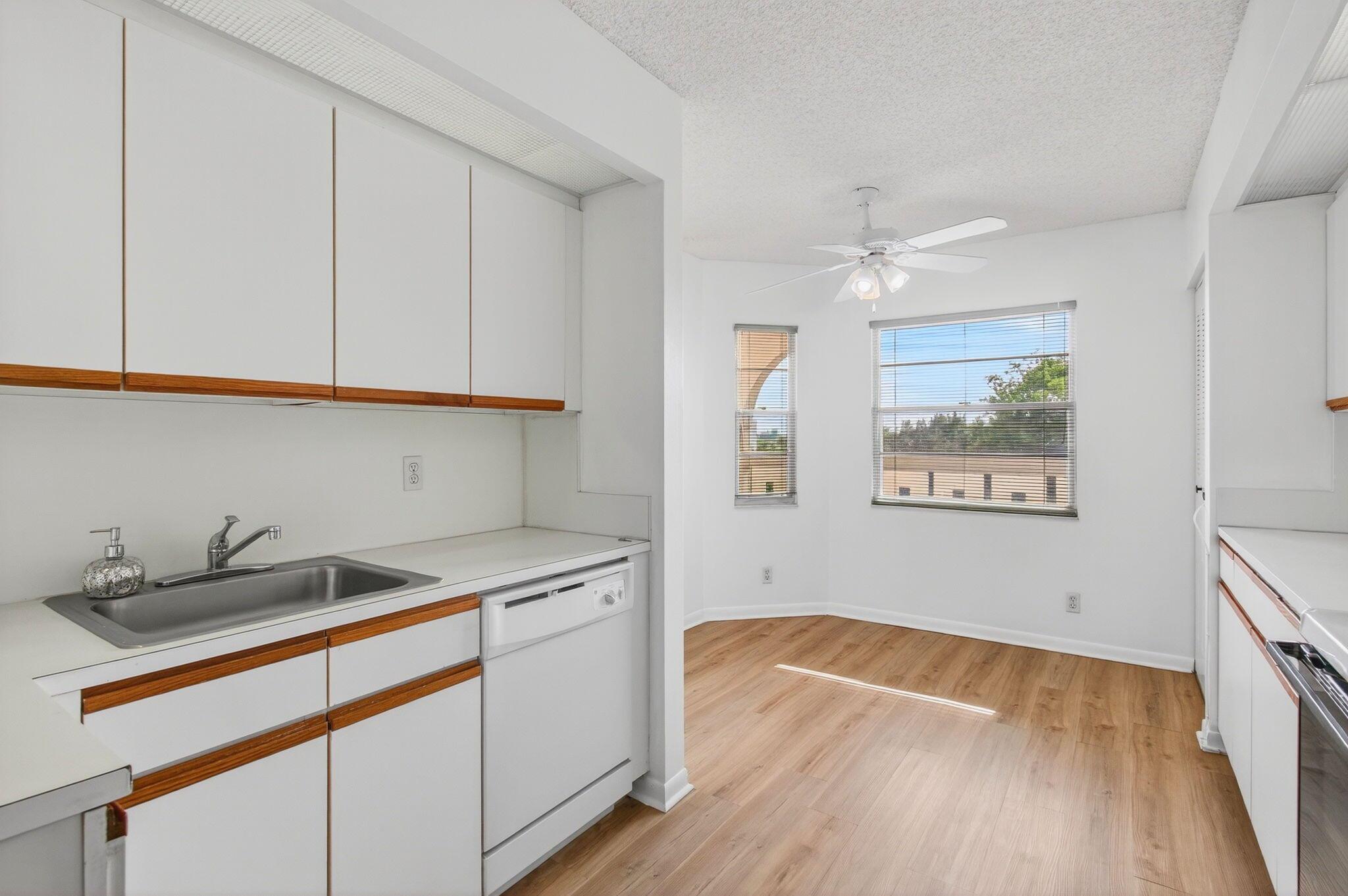 CAYMAN VILLAGE A CONDO - Residential Lease