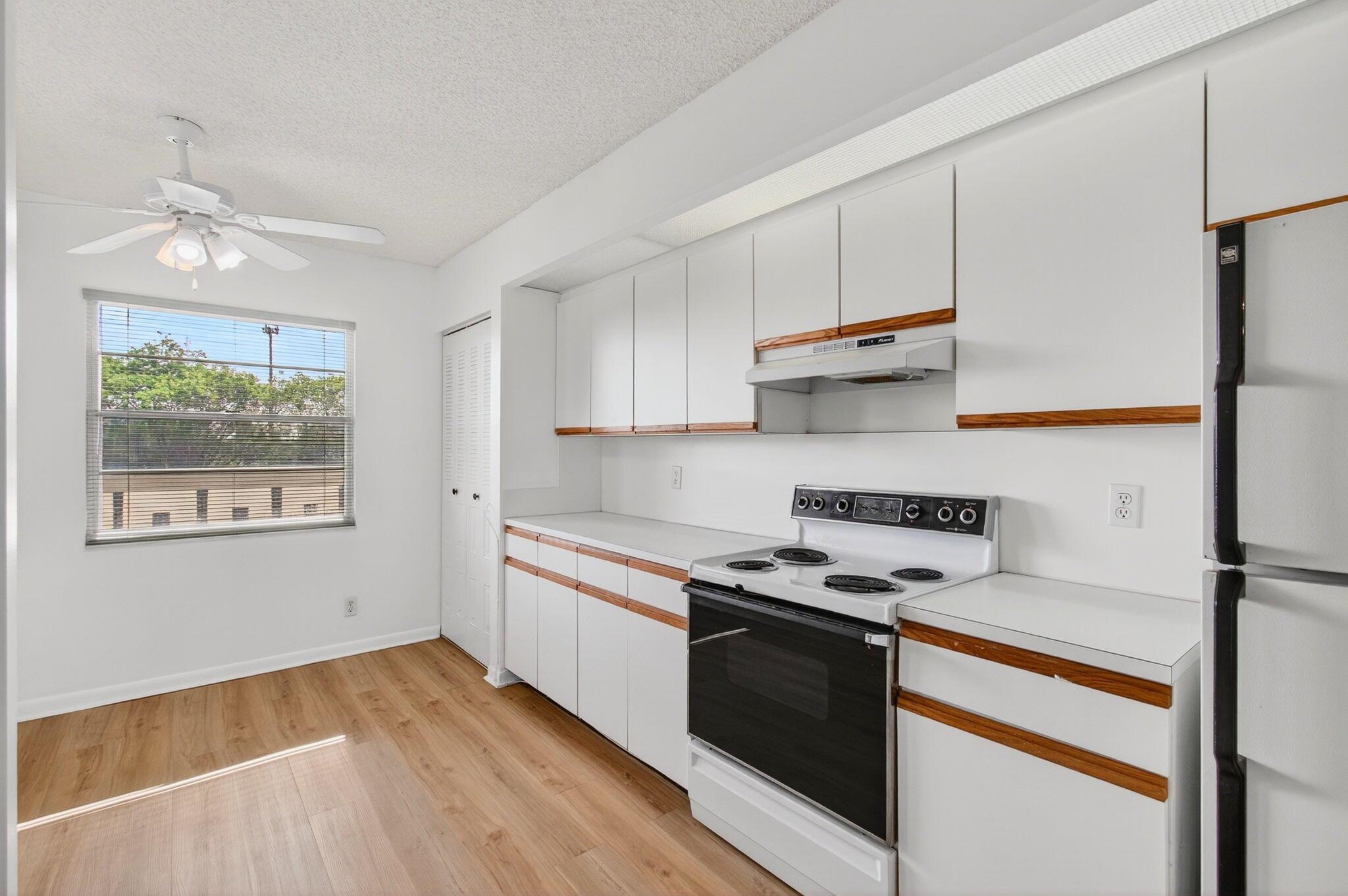 CAYMAN VILLAGE A CONDO - Residential Lease