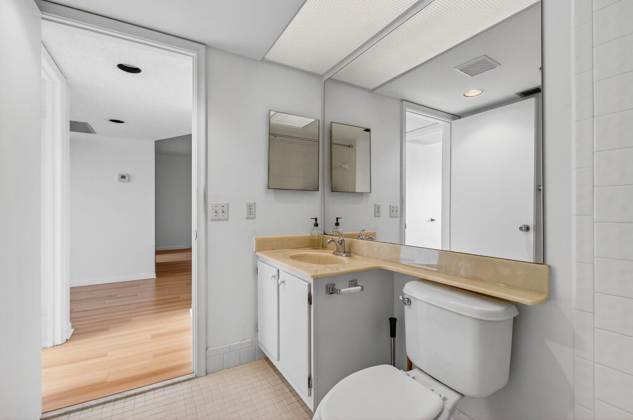 CAYMAN VILLAGE A CONDO - Residential Lease