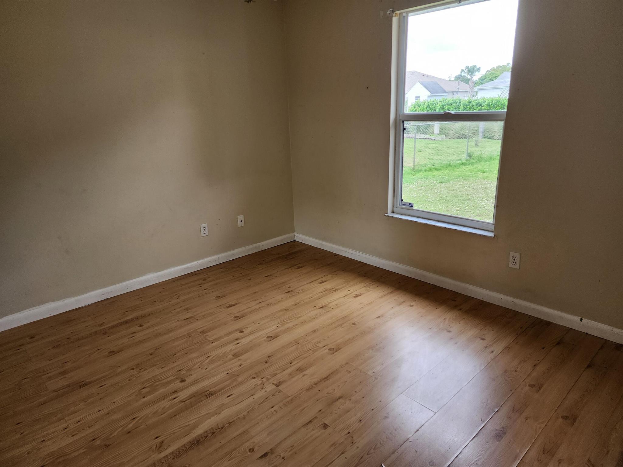 PORT ST LUCIE SECTION 8 - Residential