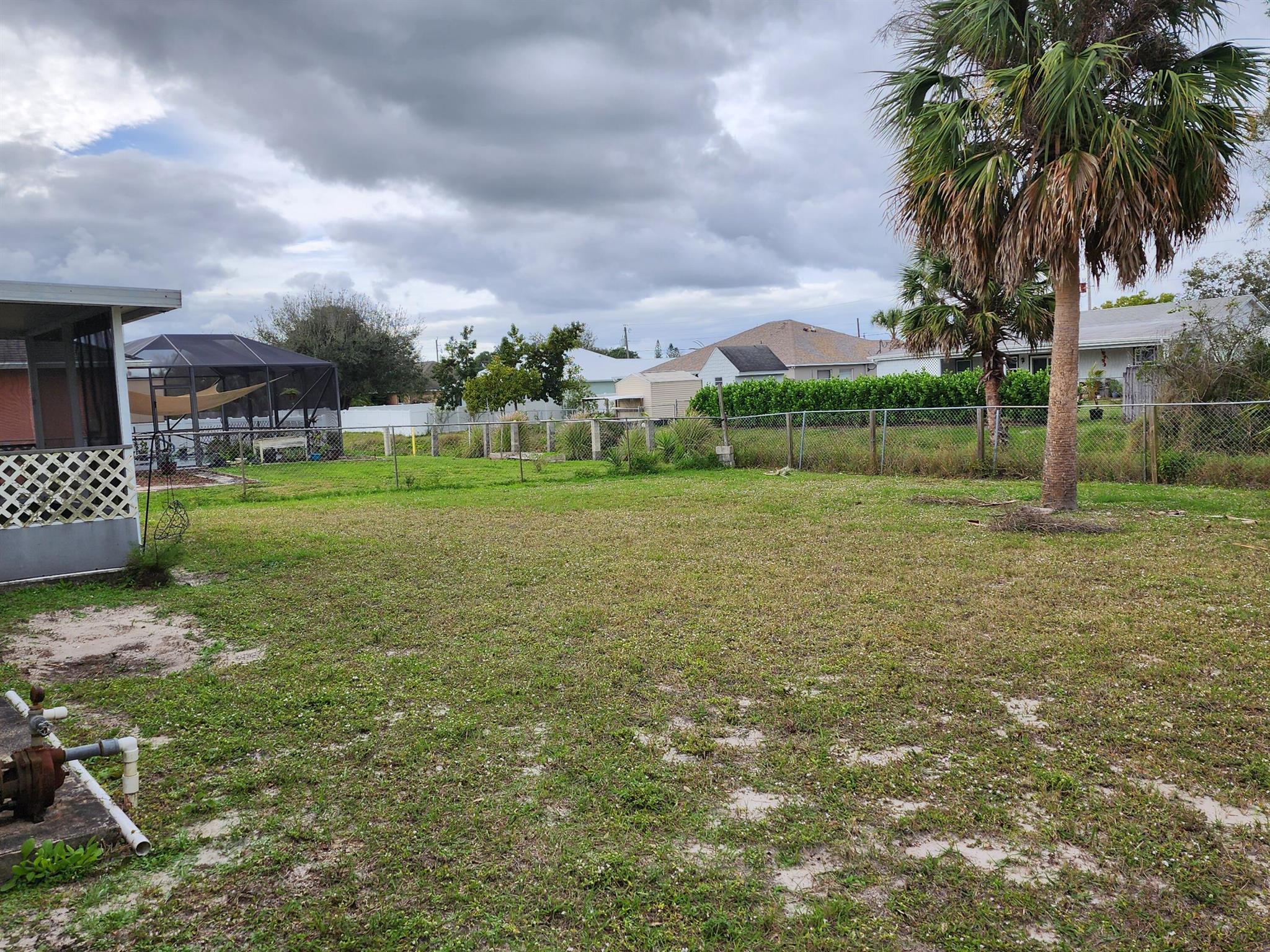 PORT ST LUCIE SECTION 8 - Residential