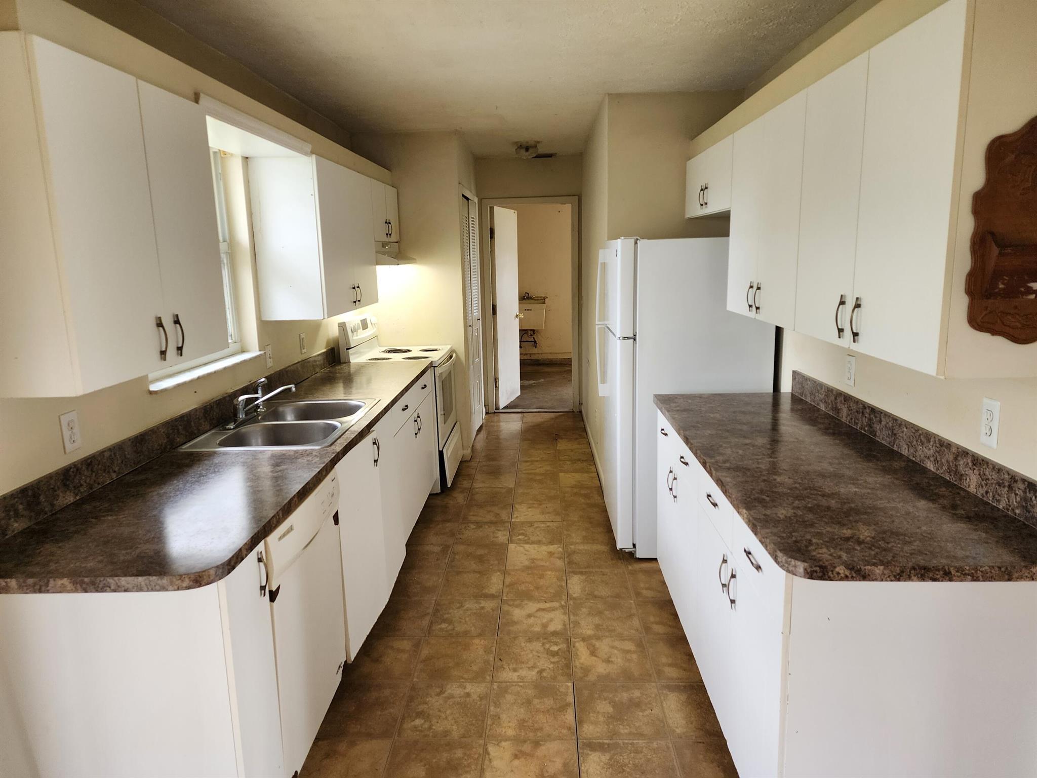 PORT ST LUCIE SECTION 8 - Residential