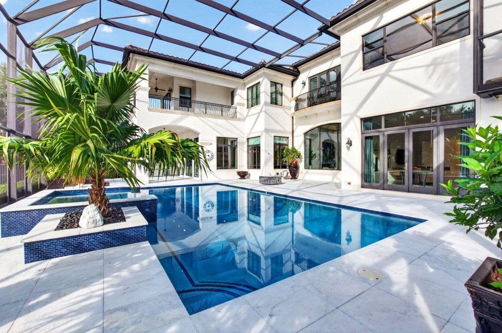 Photo of 16876 CROWN BRIDGE Drive, Delray Beach, FL 33446 (MLS # B26078532)