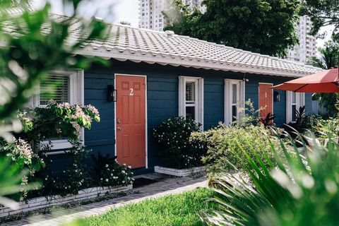 213 Hibiscus Avenue Pompano Beach FL 33062