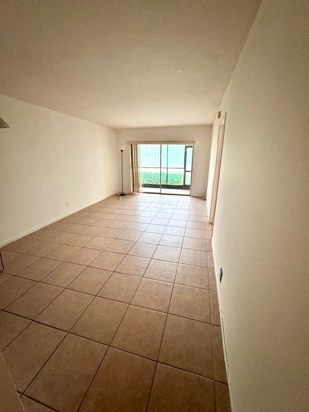 Photo of 4141 NW 90th Avenue #Apt 103, Coral Springs, FL 33065 (MLS # B26024183)