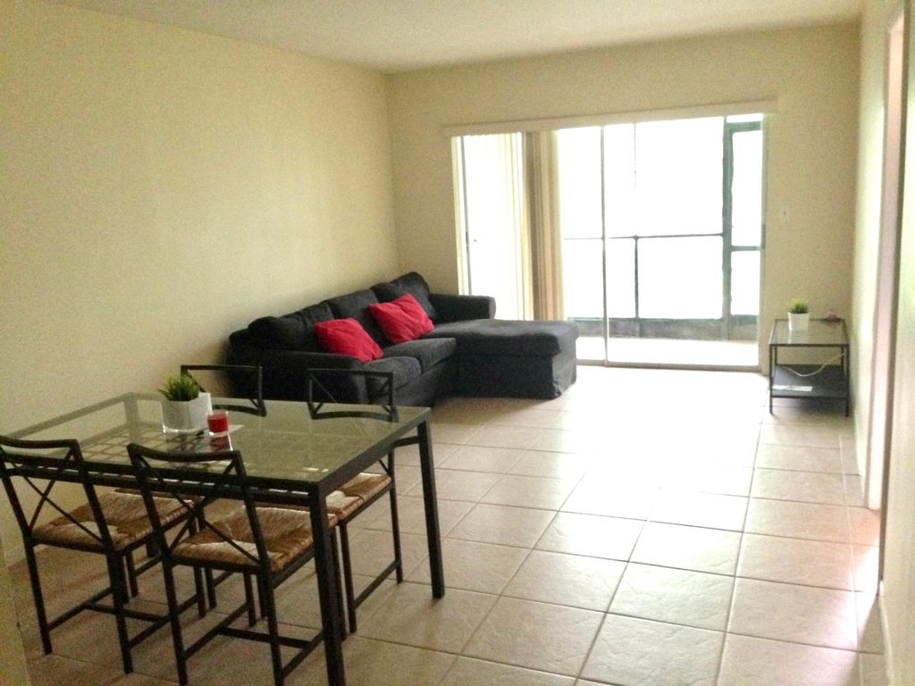 Photo of 4141 NW 90th Avenue #Apt 103, Coral Springs, FL 33065 (MLS # B26024183)