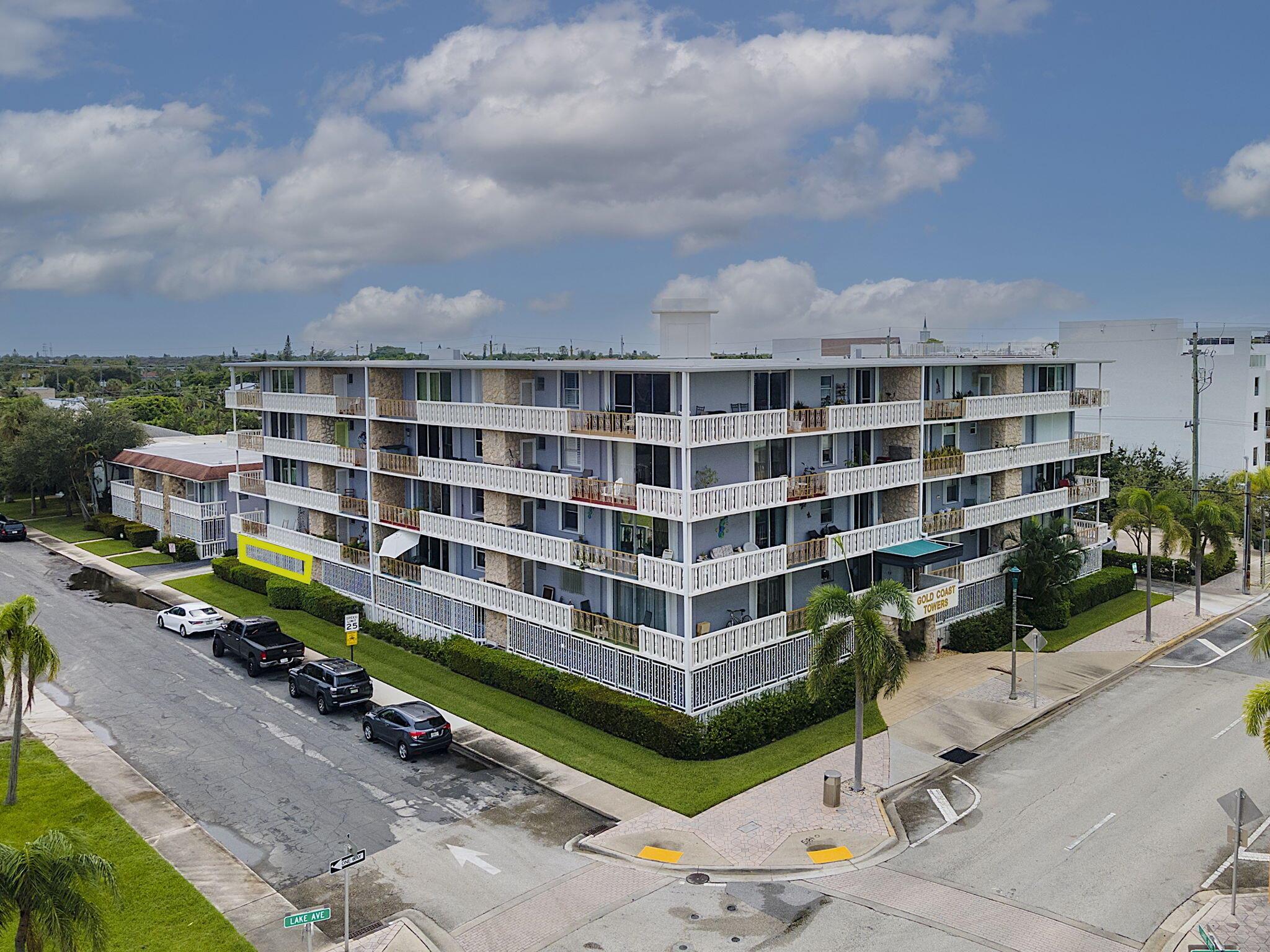 1 S Lakeside Drive A1