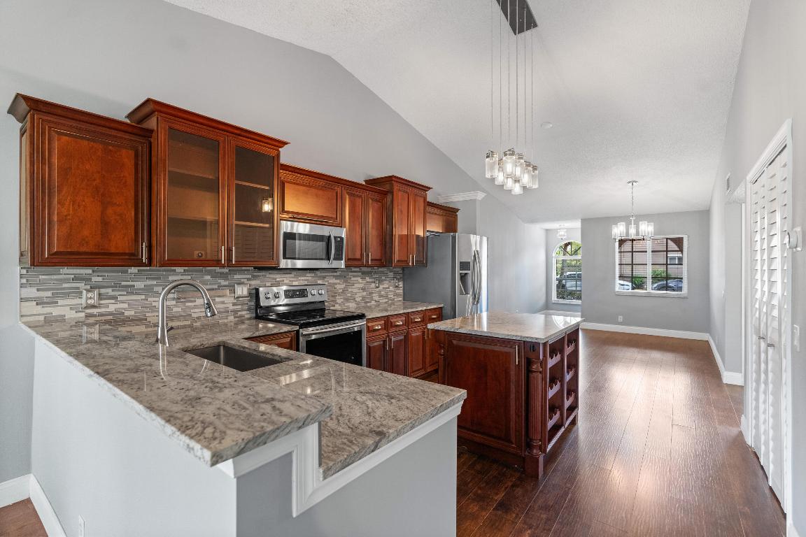 HOLIDAY SPRINGS VILLAGE AND - Residential