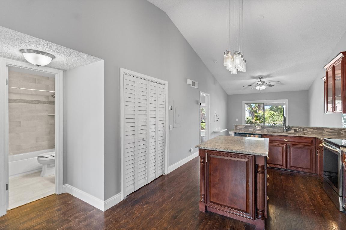 HOLIDAY SPRINGS VILLAGE AND - Residential