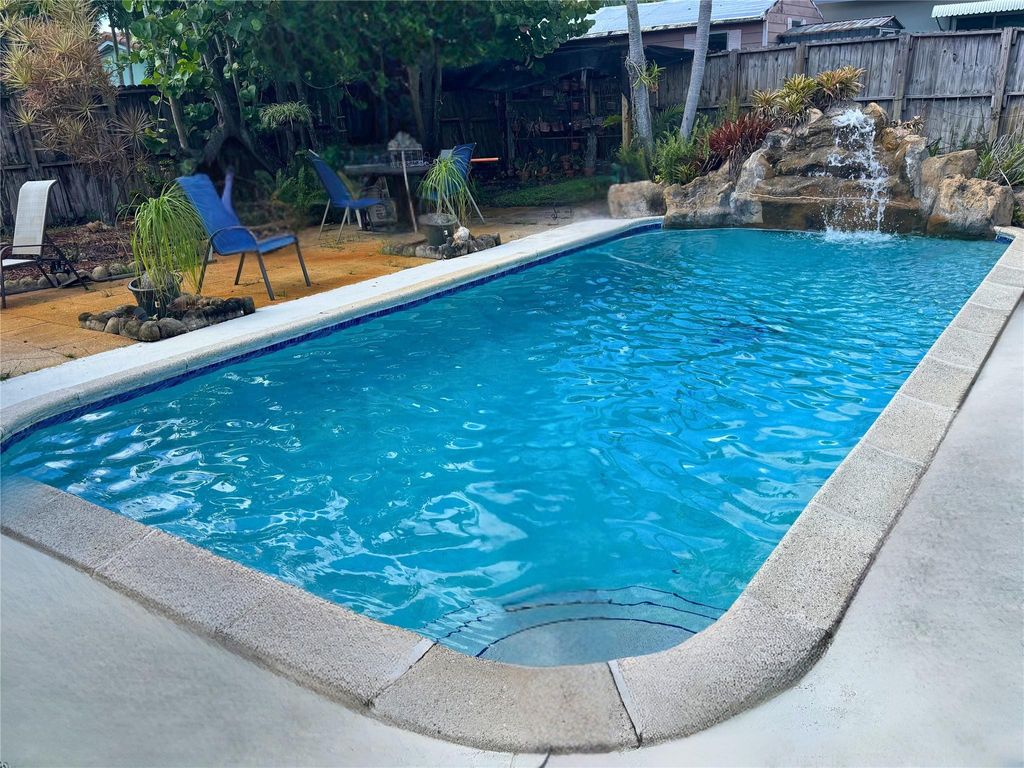 Photo of 3370 SW 15th Ct, Fort Lauderdale, FL 33312 (MLS # F10536677)