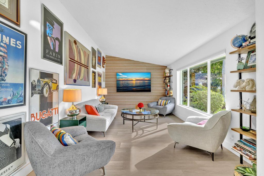 Photo of 12502 Baywind Court, Boca Raton, FL 33428 (MLS # R11095832)