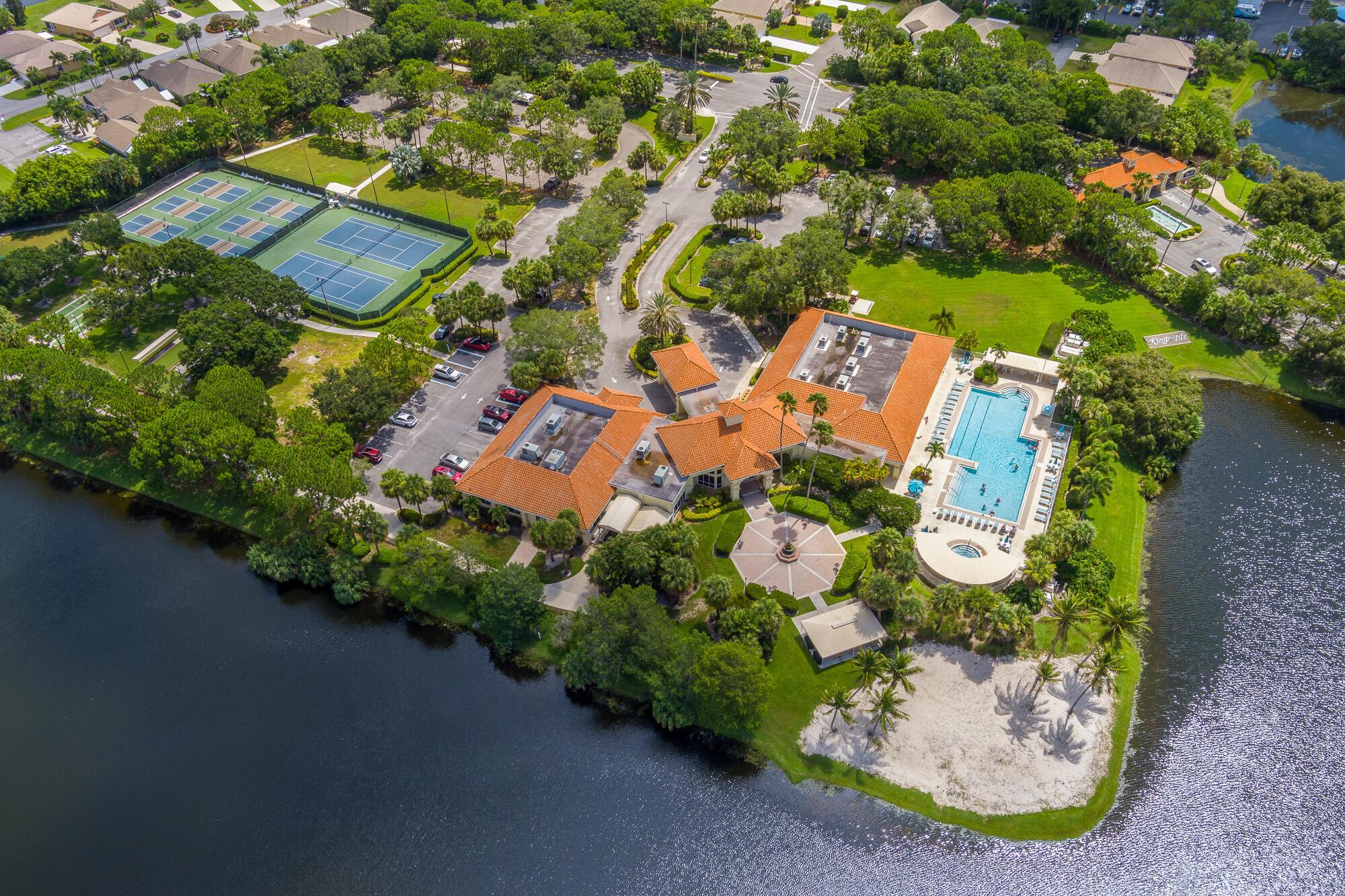 KINGS ISLE PHASE III - Residential