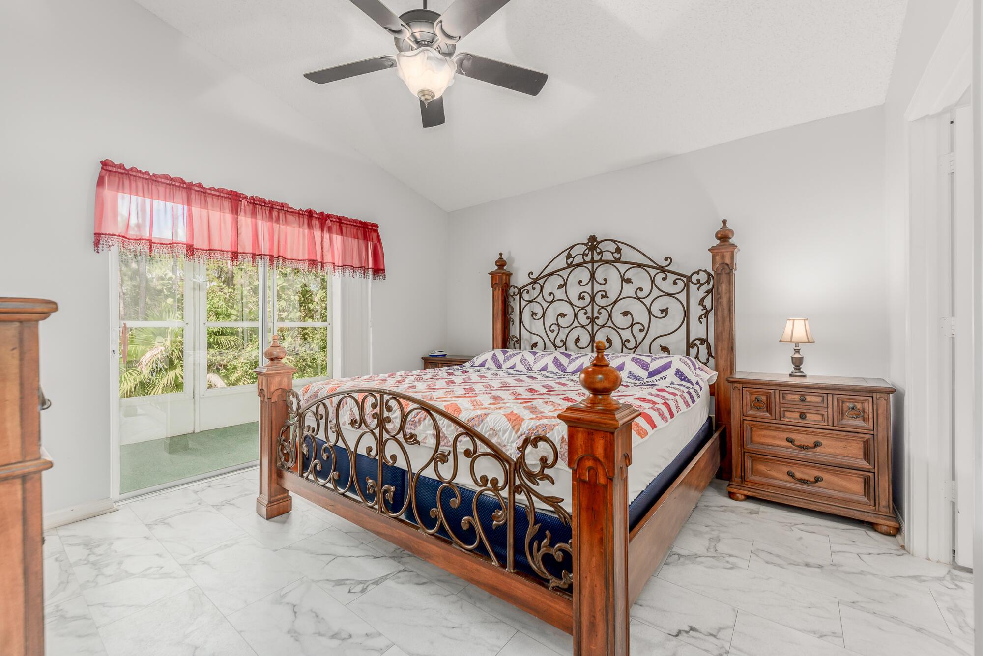 KINGS ISLE PHASE III - Residential