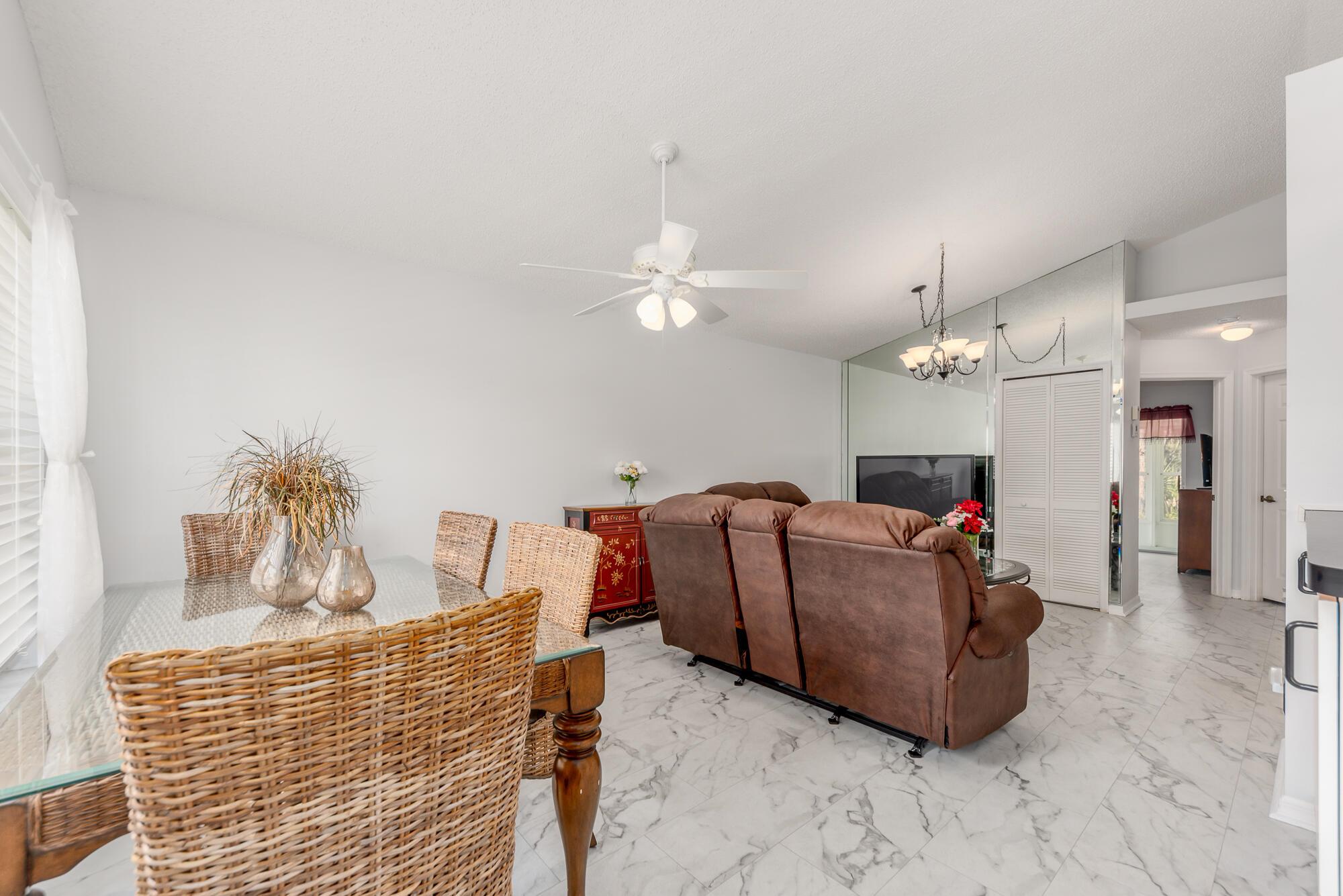 KINGS ISLE PHASE III - Residential