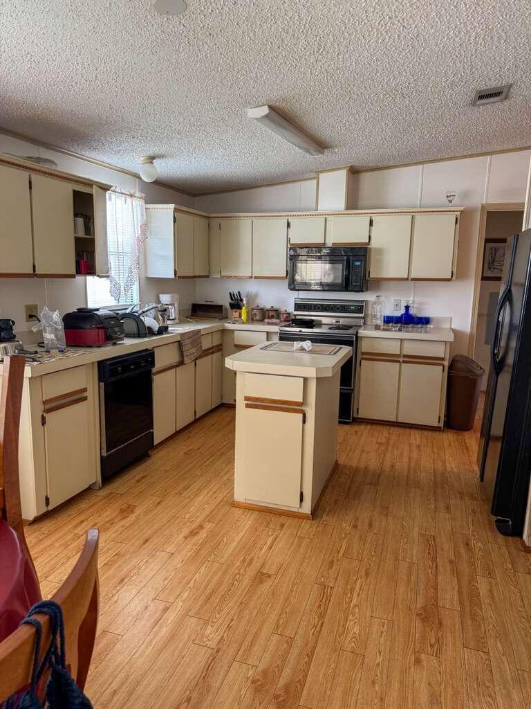 3397 Lake Overlook Pl,, Lantana, FL, 33462/$39,999 4 3397 Lake Overlook Pl,