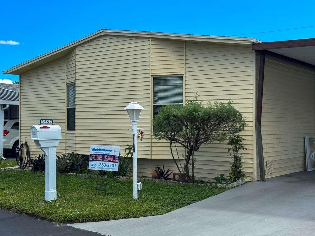 Palm Breezes Club - Residential