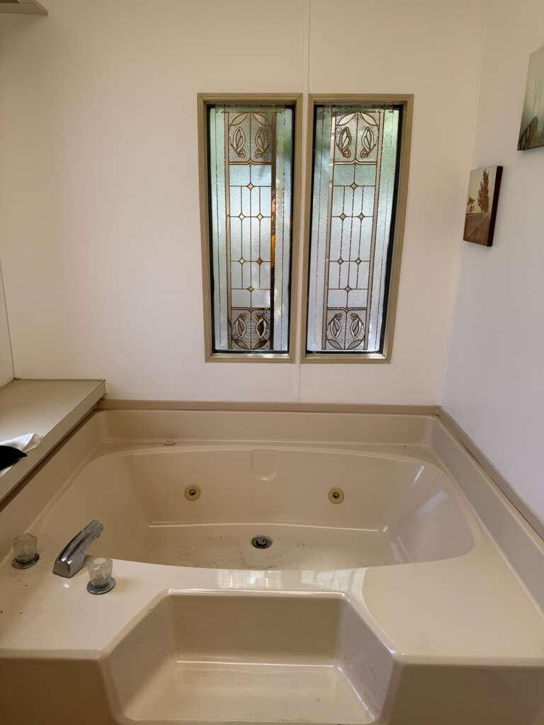 Palm Breezes Club - Residential