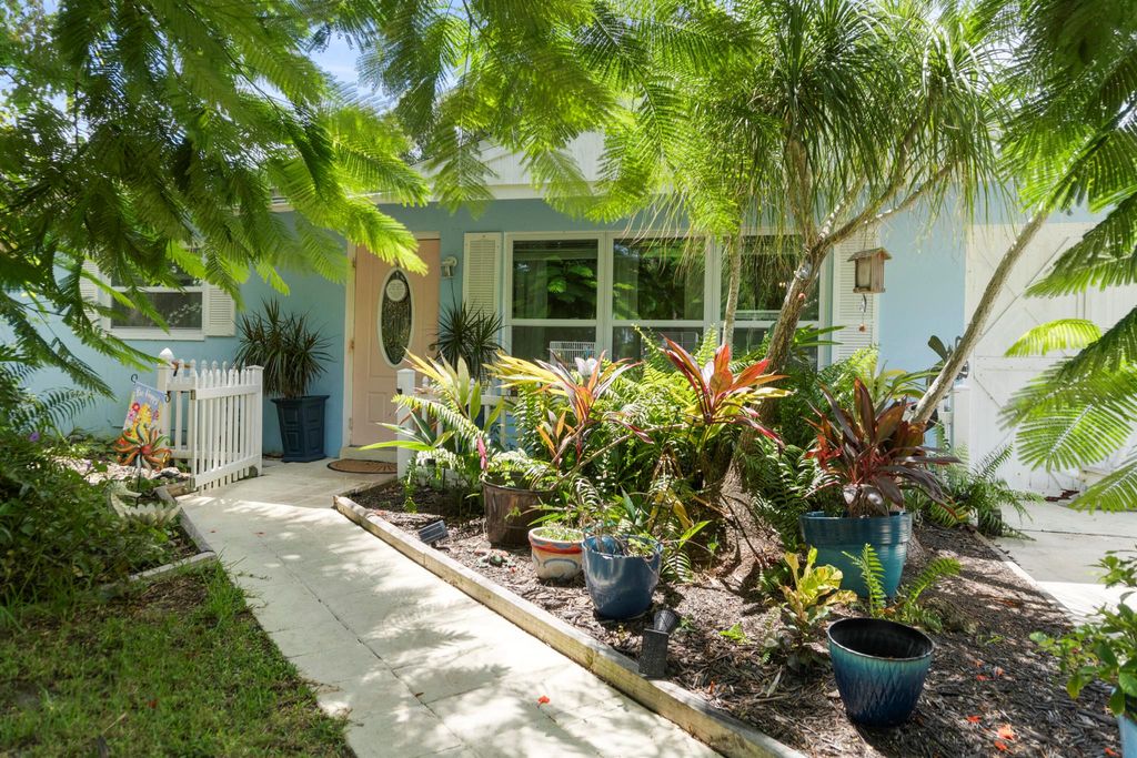 Photo of 2545 1st Place N, Vero Beach, FL 32962 (MLS # R11120988)