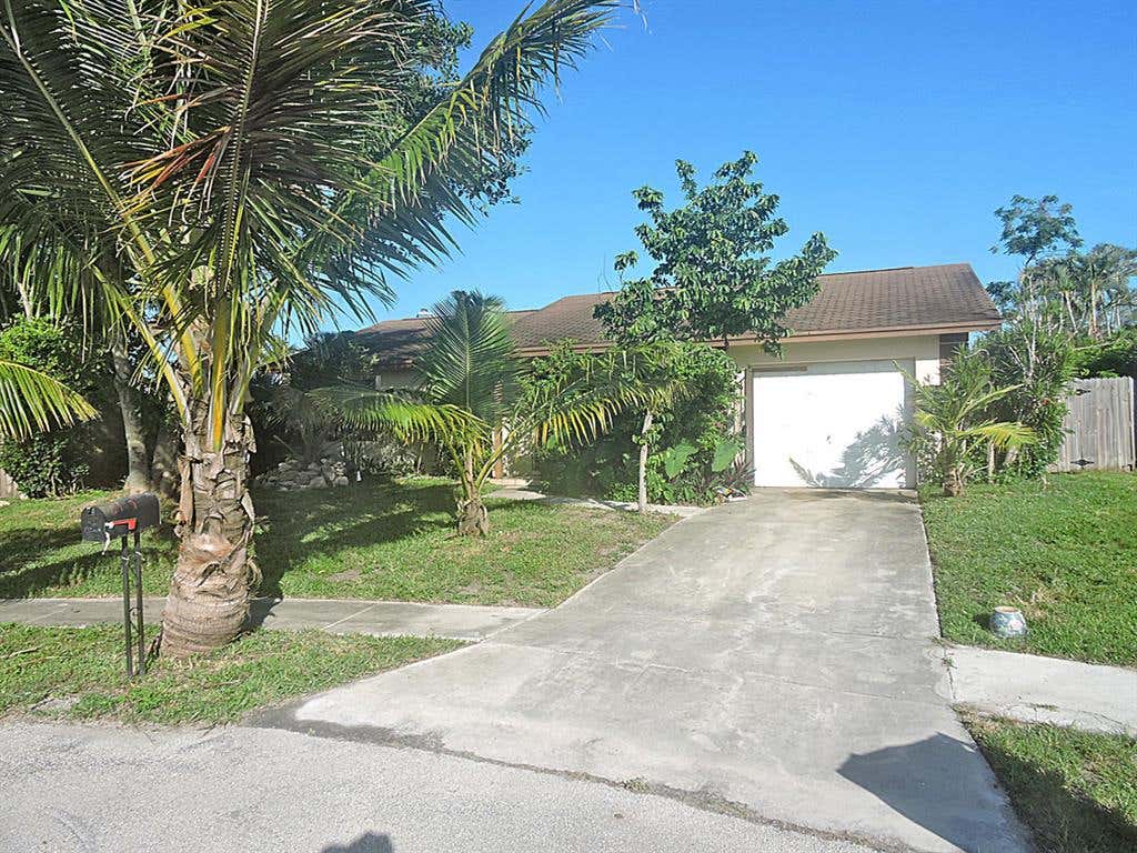 Photo of 2909 Via Palma, Lake Worth Beach, FL 33461 (MLS # R10736264)