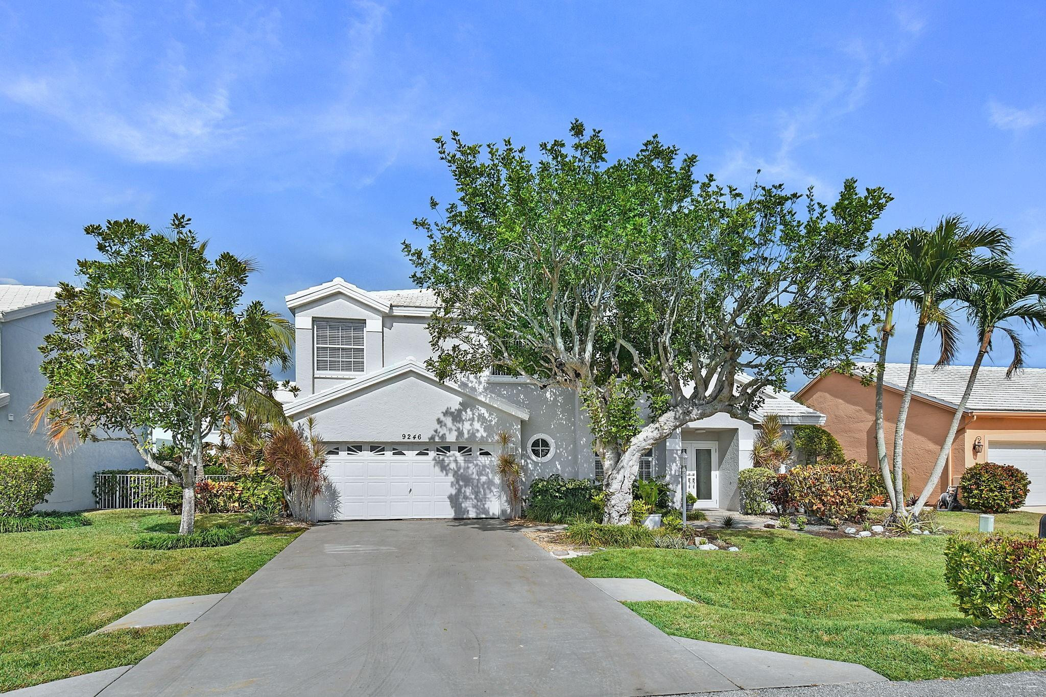 9246 SE Deerberry Place