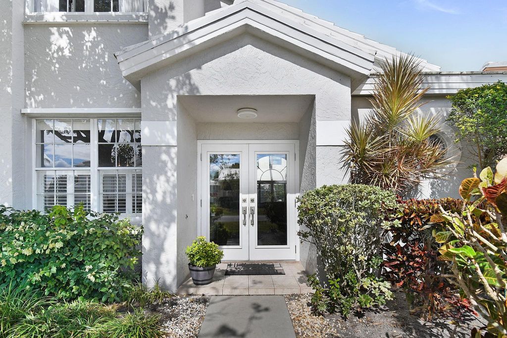 Photo of 9246 SE Deerberry Place, Jupiter, FL 33469 (MLS # F10550713)