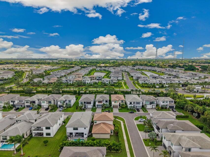 LOTUS PALM
BOCA RATON GOLF COURSE PUD PLAT ONE - Residential