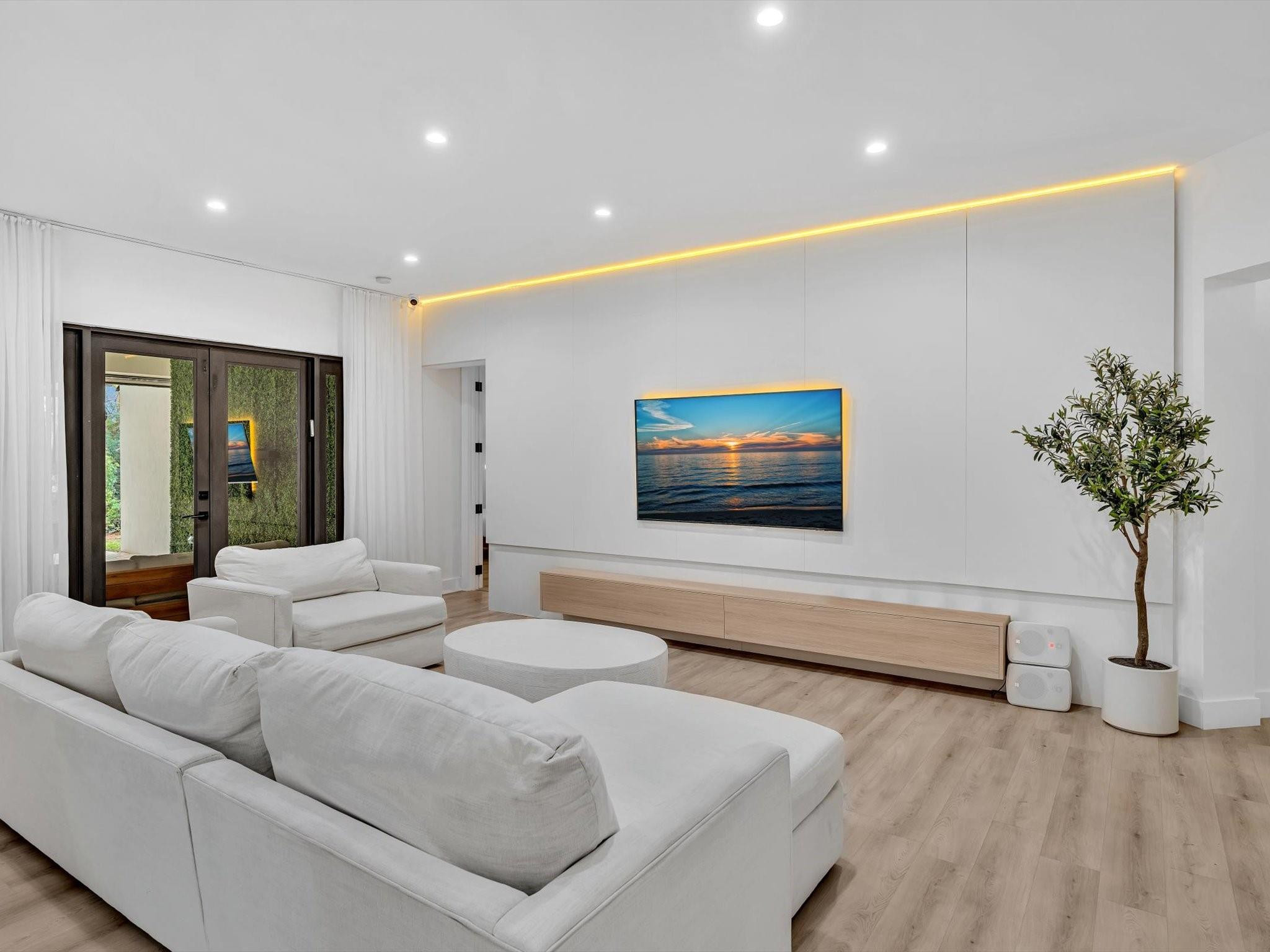 ESTADA AT MONTERRA - Residential