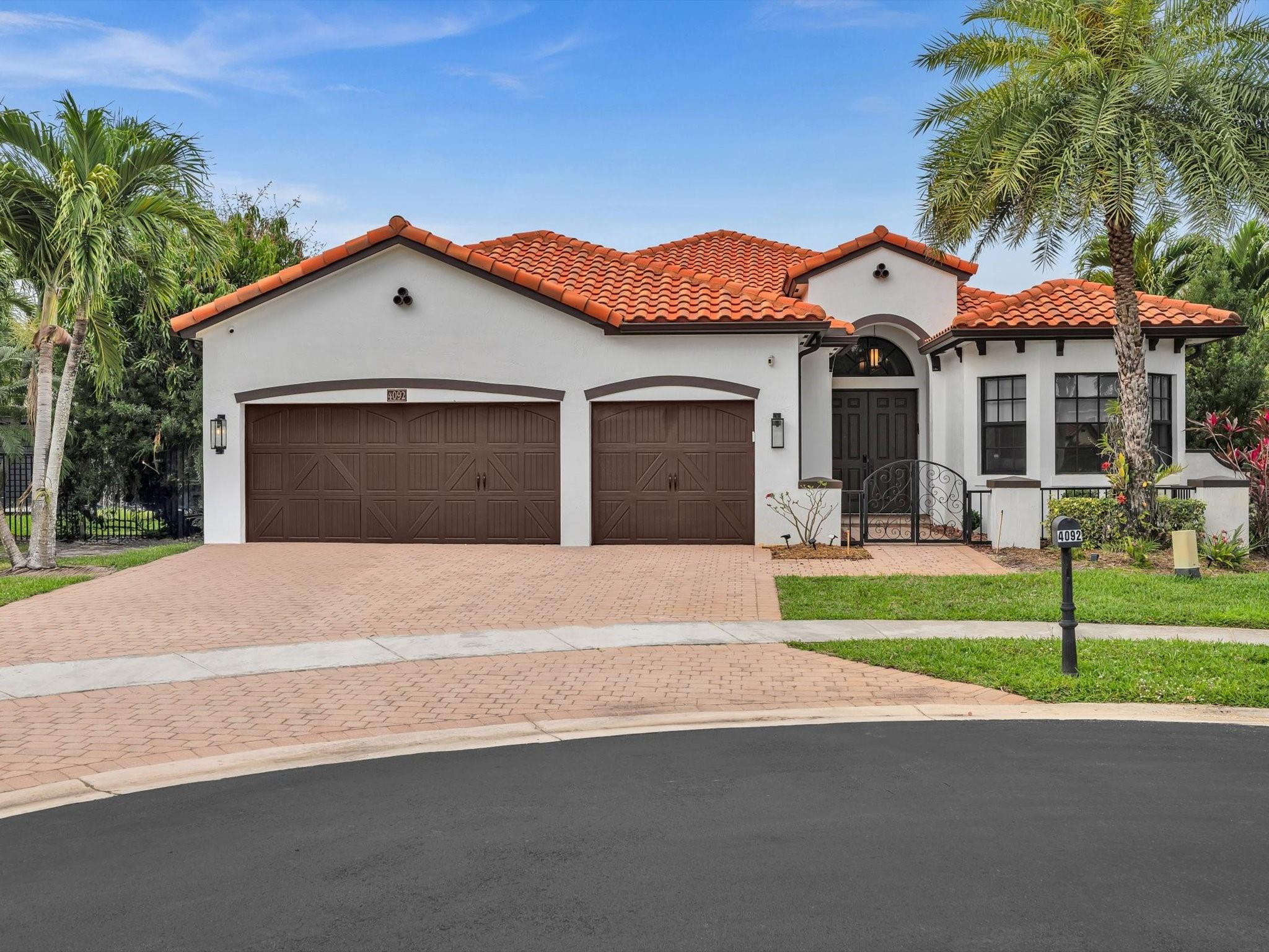 ESTADA AT MONTERRA - Residential