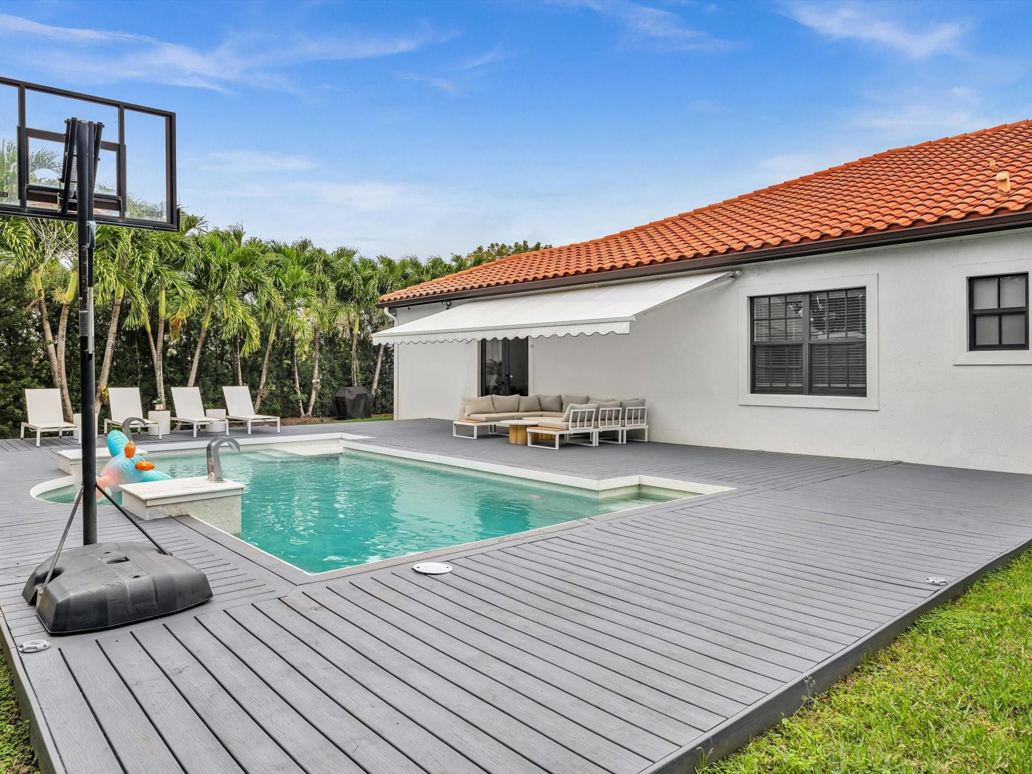 ESTADA AT MONTERRA - Residential