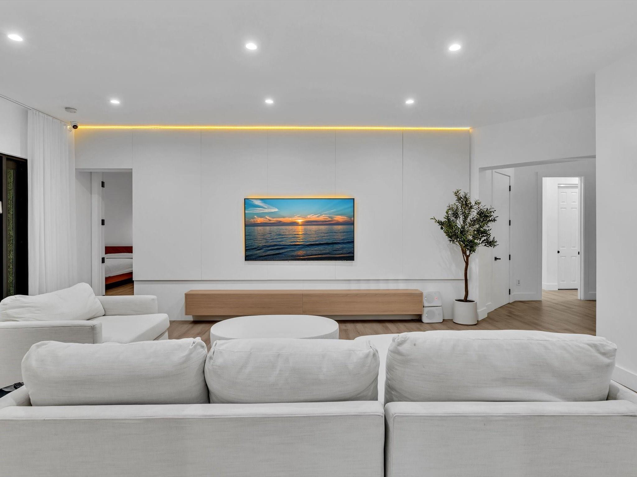 ESTADA AT MONTERRA - Residential