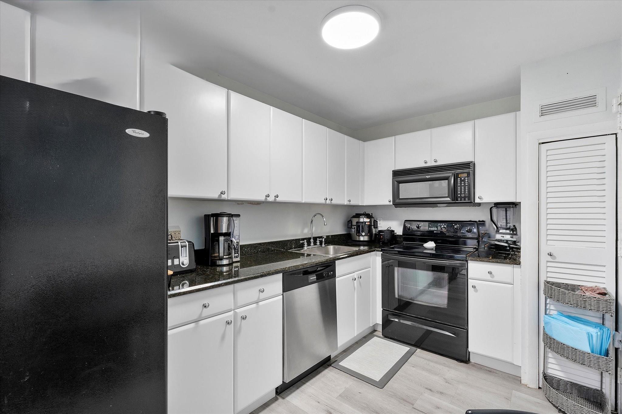 OCEAN PLACE - Residential