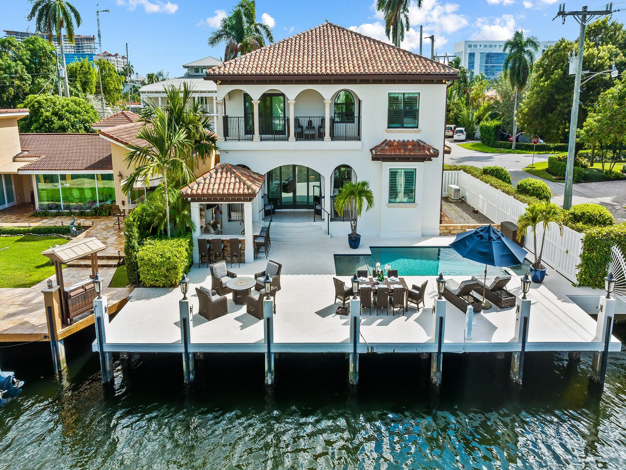 Lauderdale Harbors Sec A - Residential