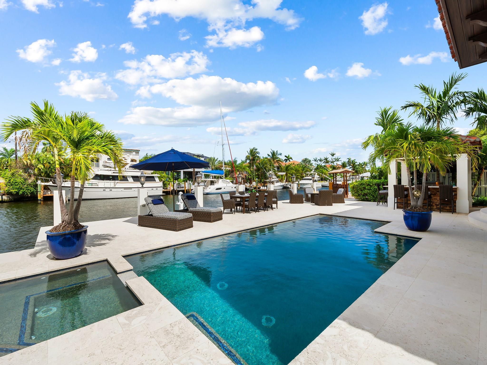 Lauderdale Harbors Sec A - Residential