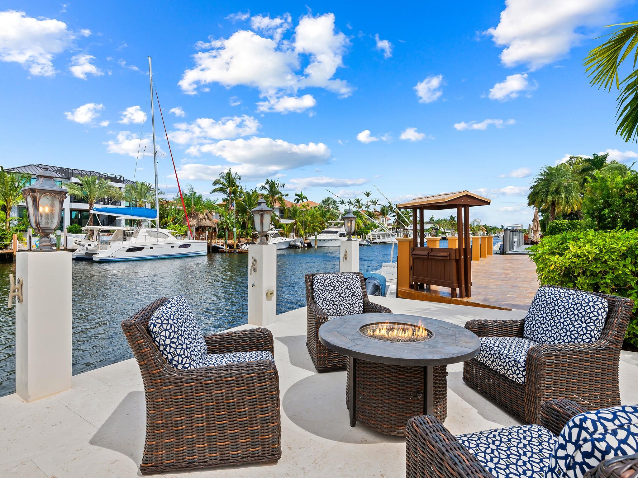 Lauderdale Harbors Sec A - Residential