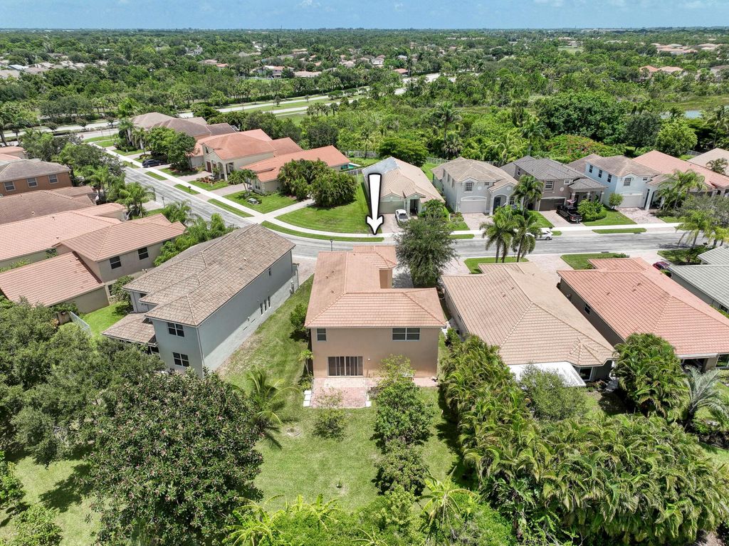 Photo of 4934 SE Askew Avenue, Stuart, FL 34997 (MLS # R10997895)