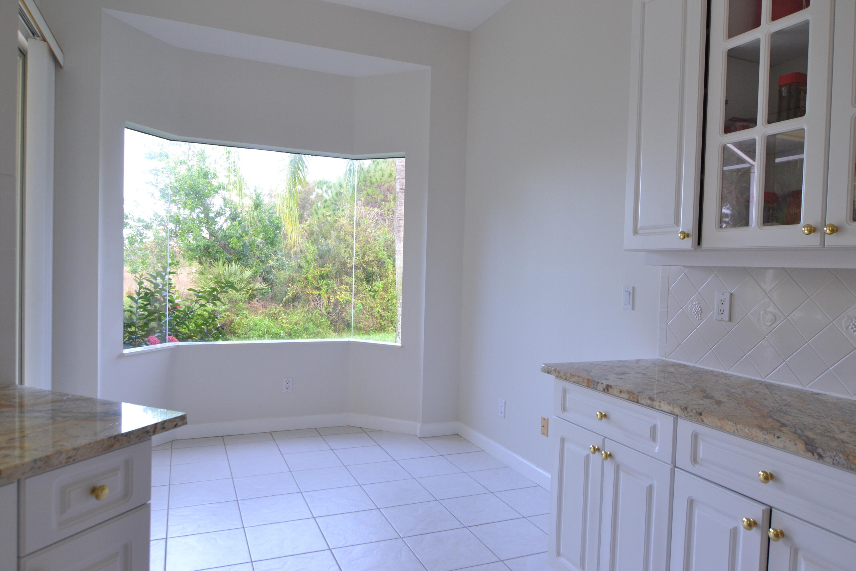 LAKE CHARLES PHASE 3F - Residential Lease