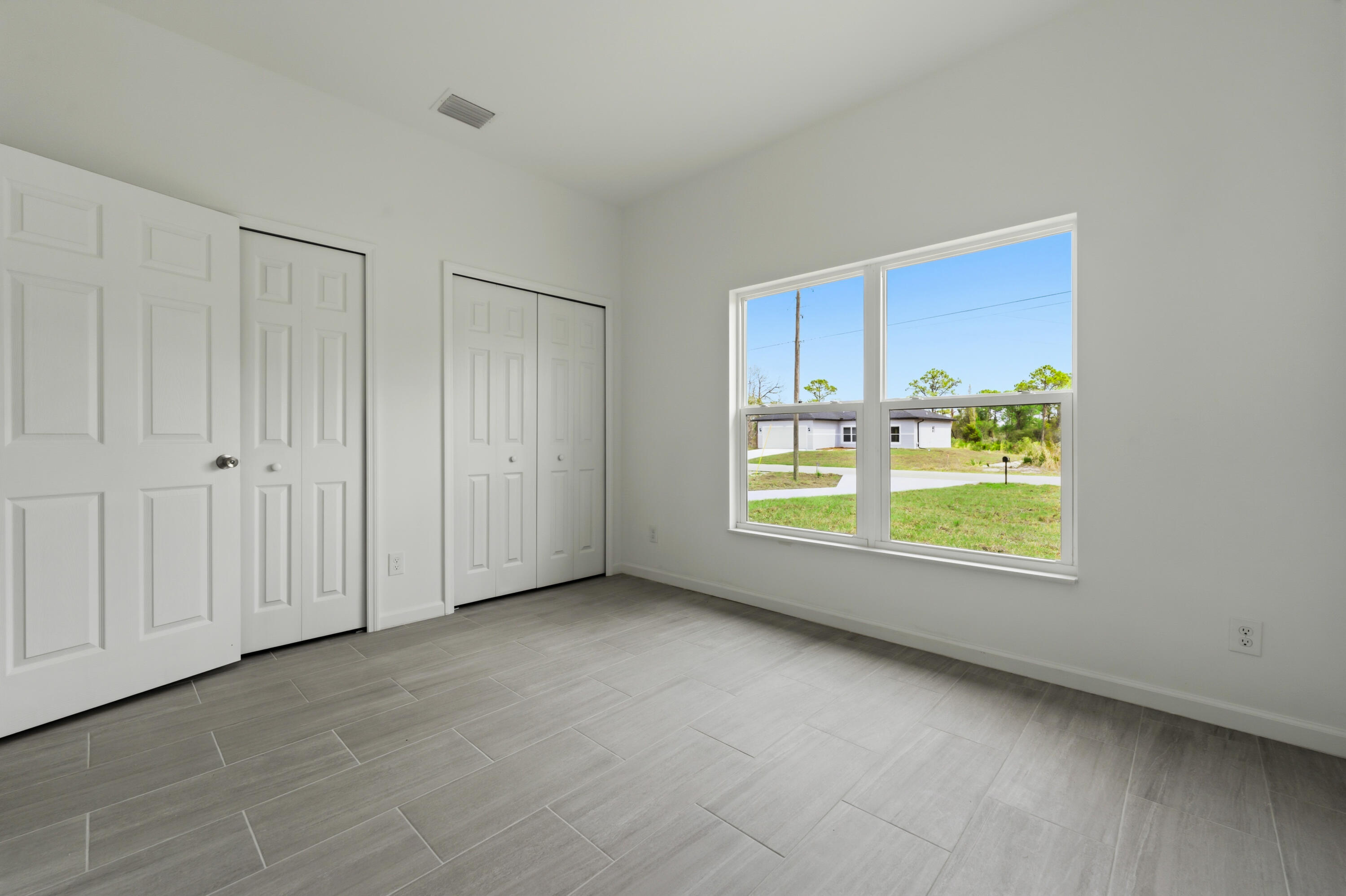 HIGHLANDS PARK EST SEC P - Residential