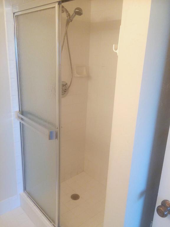 HUNTINGTON LAKES SEC THREE CONDOS - Residential