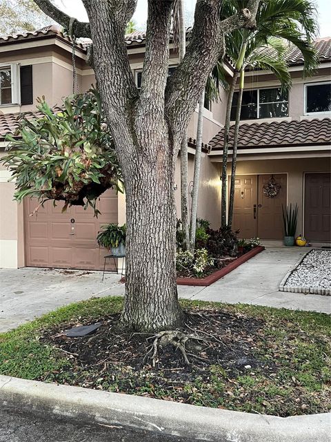Pembroke Pines FL 33024