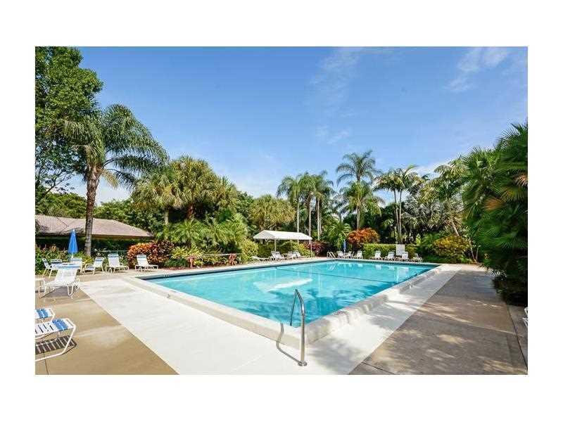 PALM AIRE - Residential